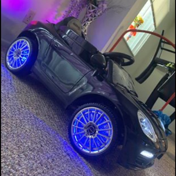 Moderno Kids Ride-on - Picture 3 of 7